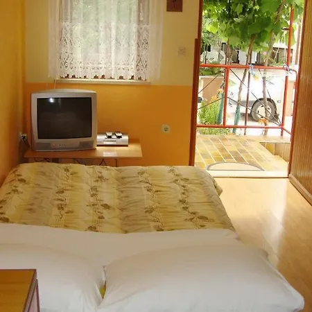 Pero Apartmán Pula